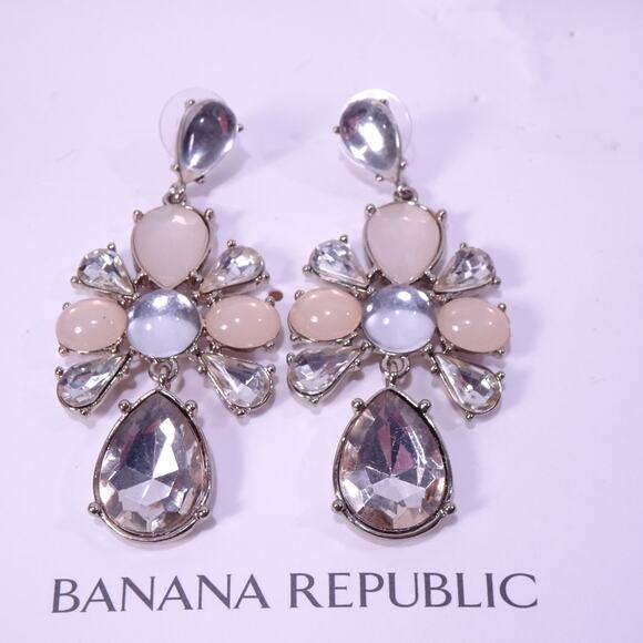 Banana Republic Women's Regalia and Cabochon Earrings set of 2 PCS NWT 98 - Picture 4 of 6